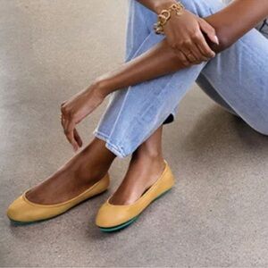 Tieks camel size‎ 8 flats